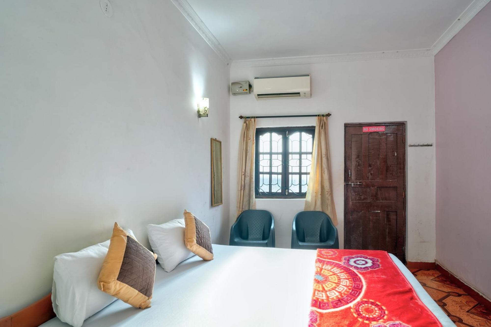 Om Sai Guest House Calangute Exterior photo
