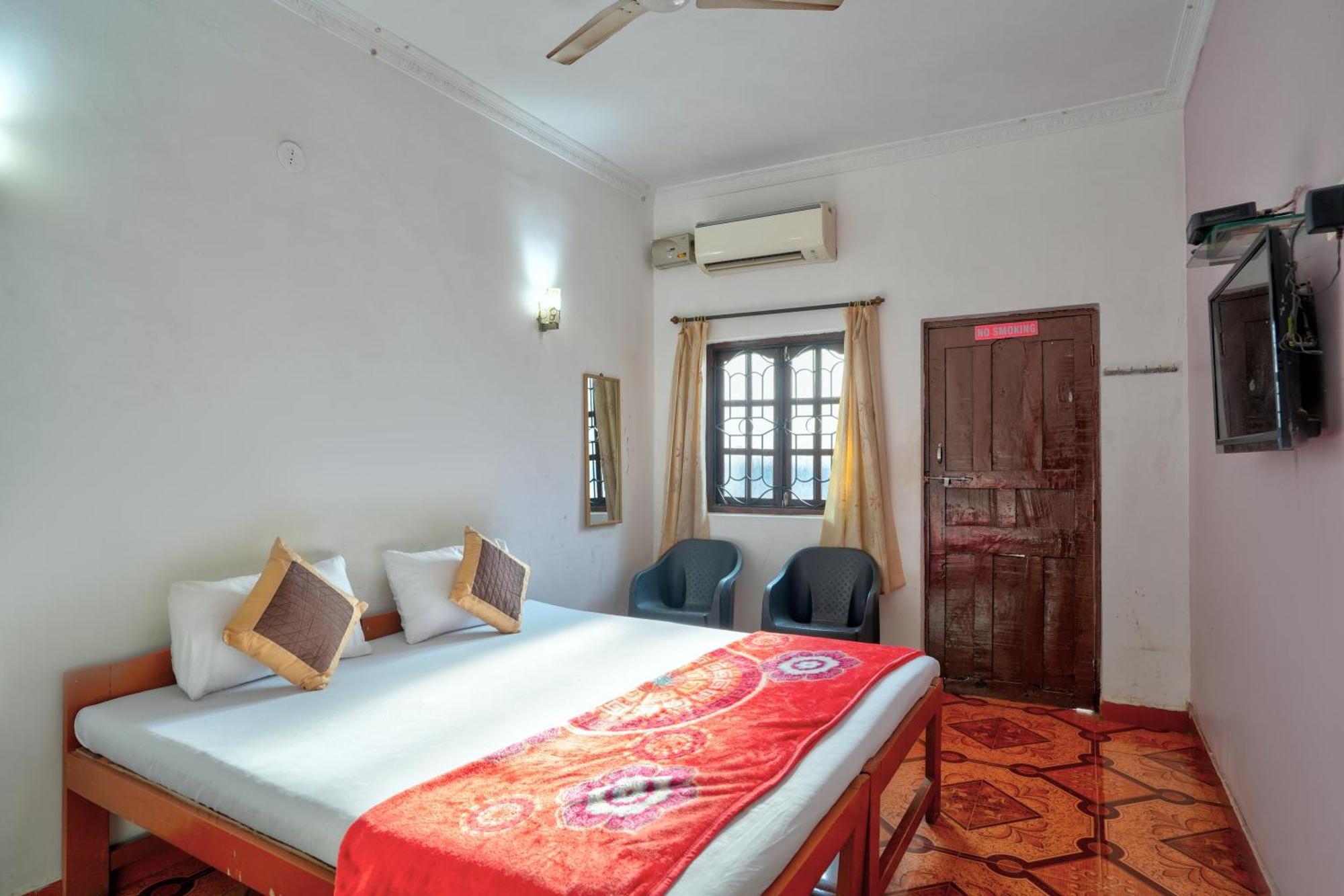 Om Sai Guest House Calangute Exterior photo